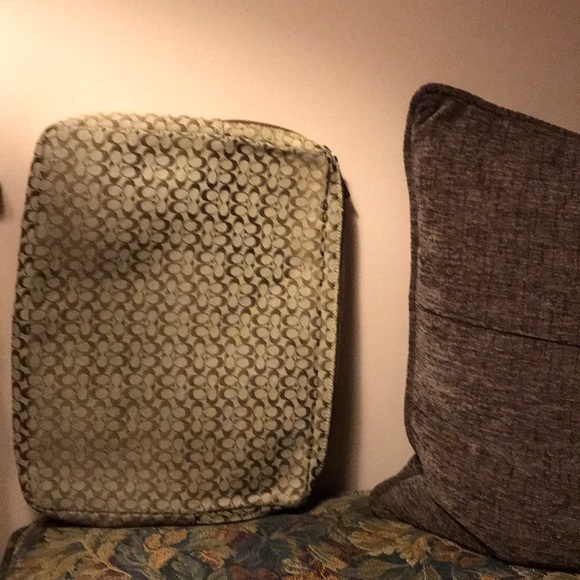 Laptop case - Picture 2 of 4